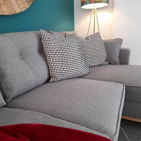 Apartment Palm