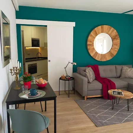 Palm Apartment *