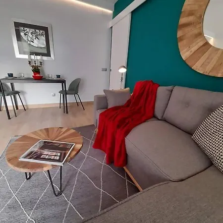 Palm Apartment